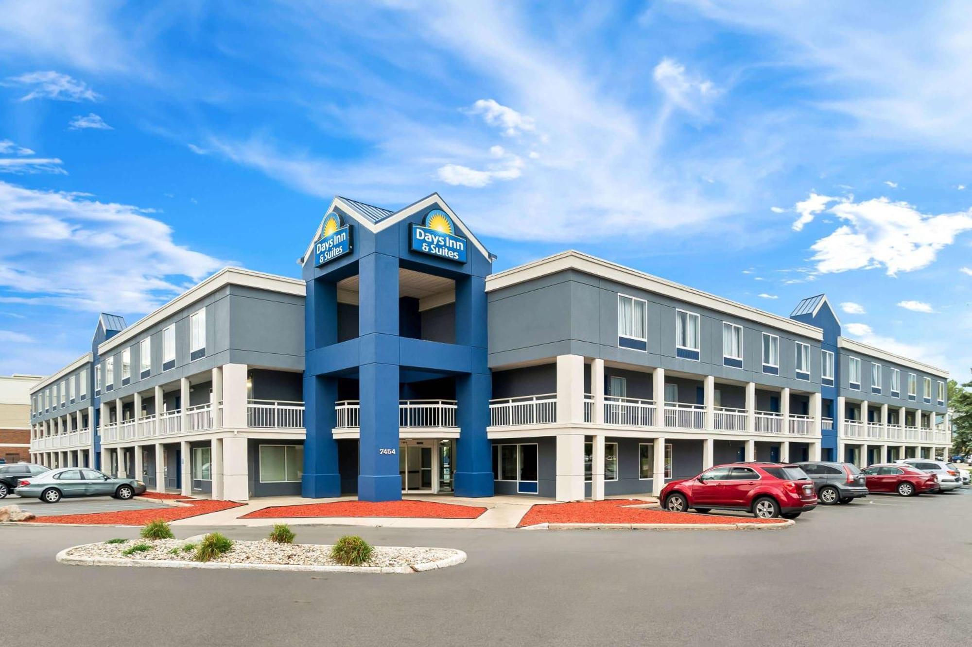 Days Inn & Suites By Wyndham Warren Eksteriør billede